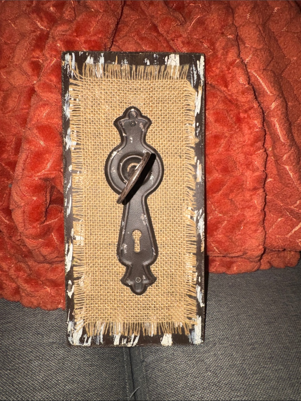 Rustic Distressed Burlap & Skeleton Key Wall Decor | Farmhouse Keyhole Accent